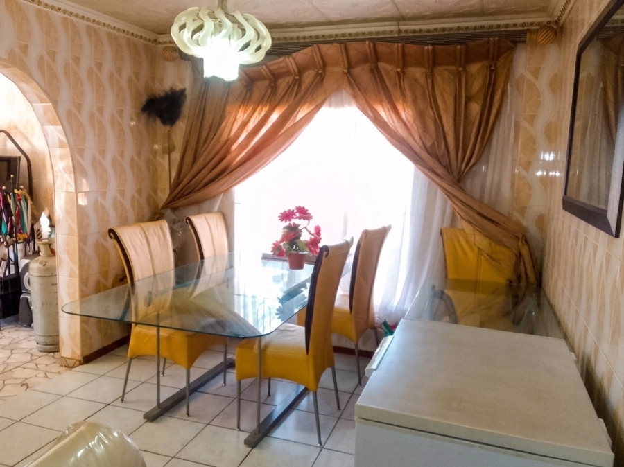 3 Bedroom Property for Sale in Geelhoutpark North West